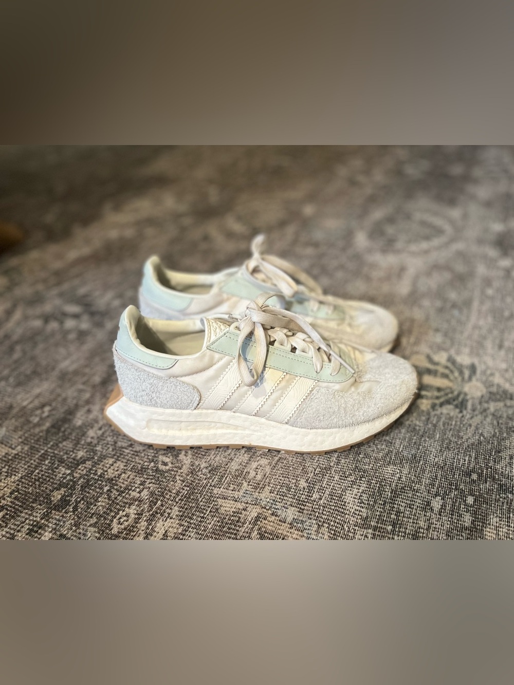 adidas Retropy E5 Sneakers with Gold Lace Charms - Mint / White - Women’s 8